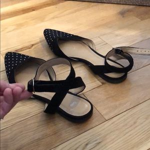 Gap 7, pointed toe flats